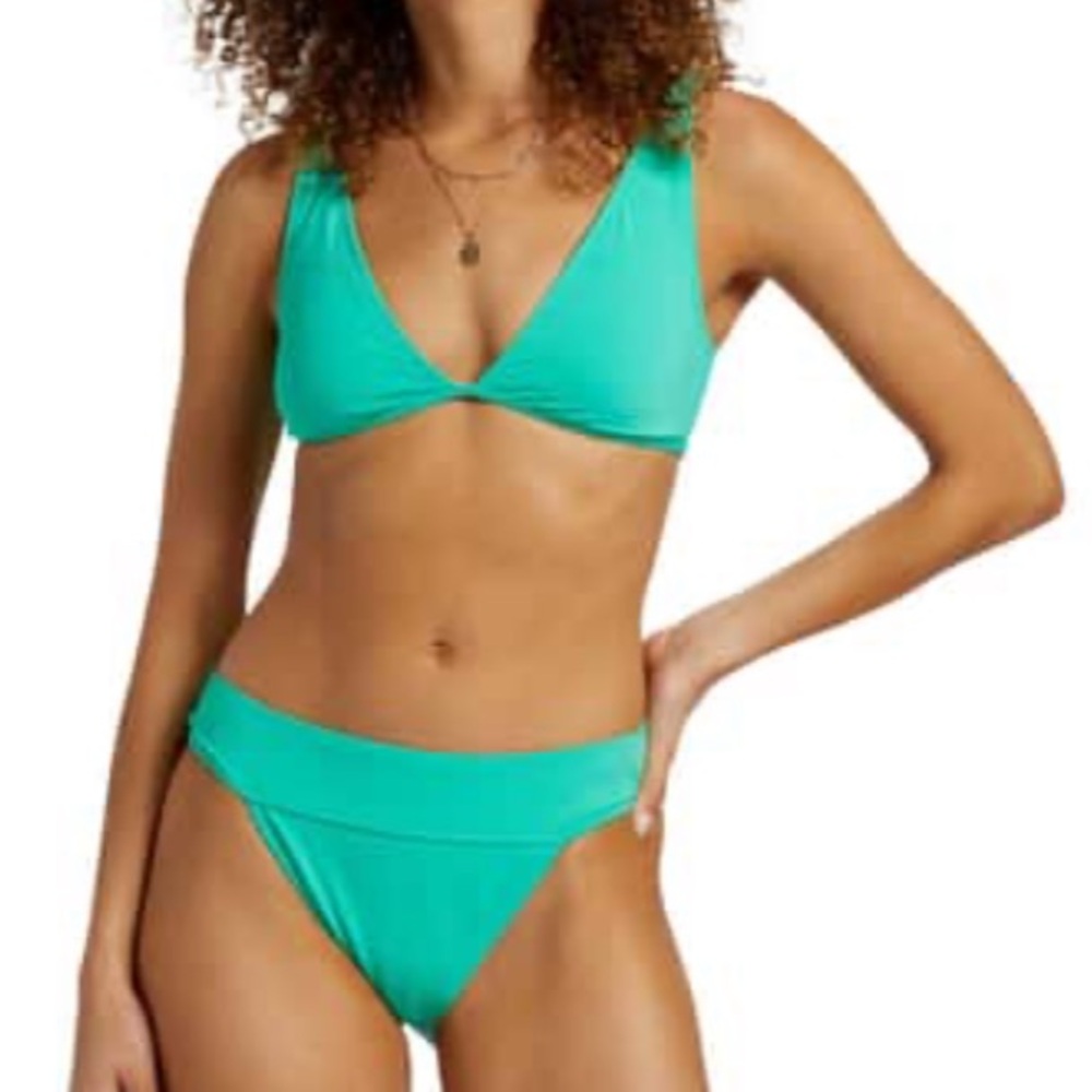 Billabong Women's Green Bikini Sol Searcher Set